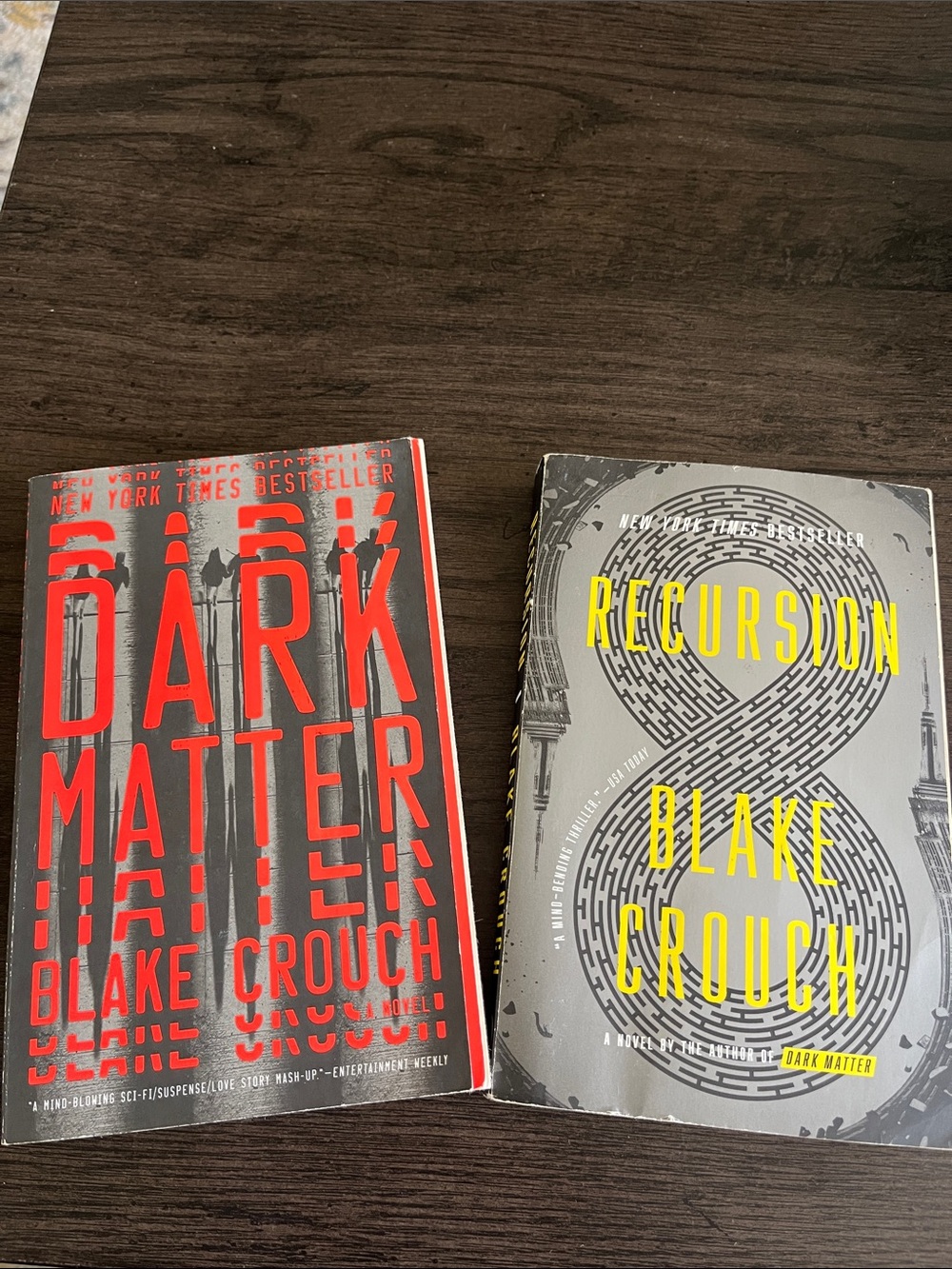 Blake Crouch Paperback Bundle – Dark Matter & Recursion (Gray/Red/Yellow)